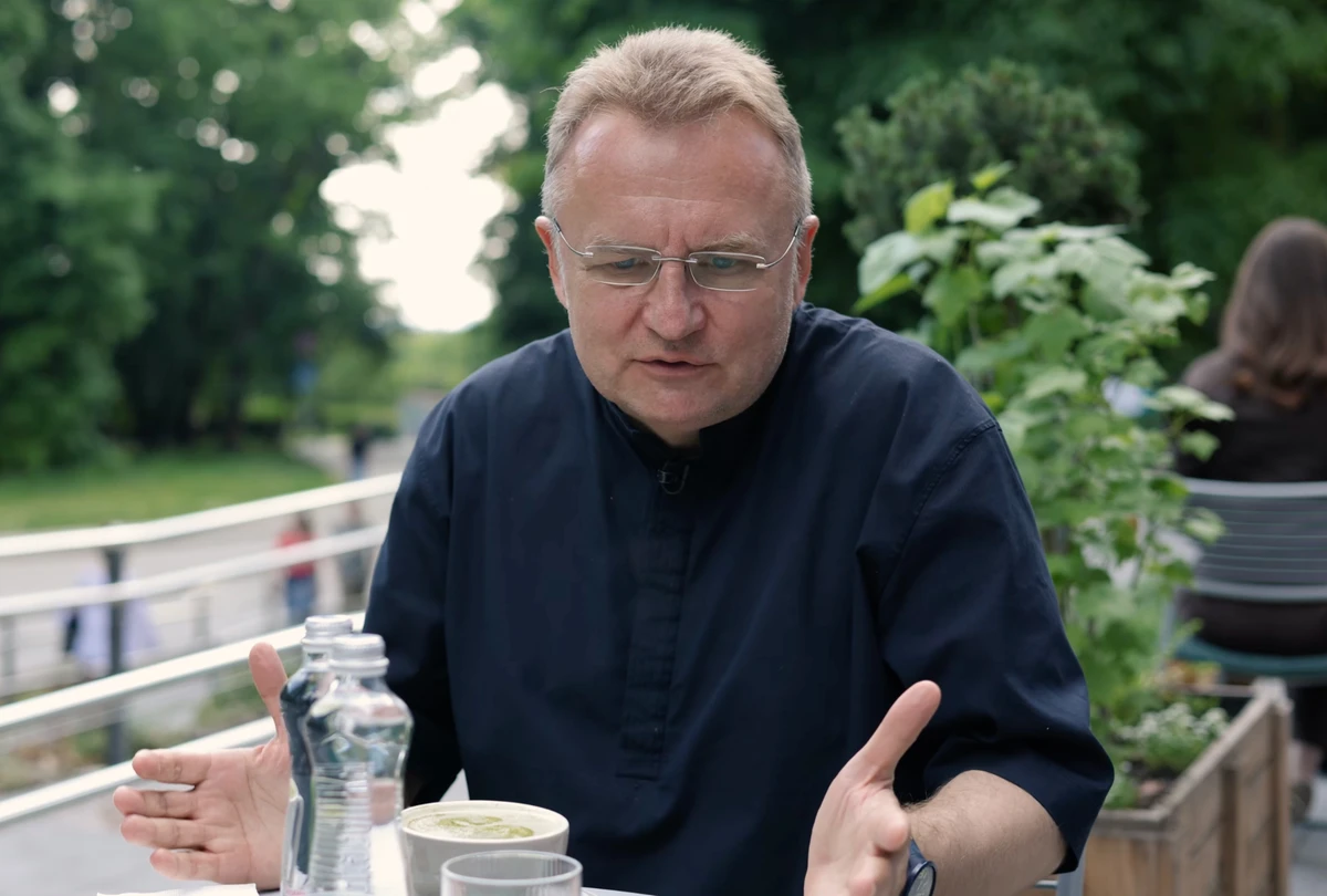 Андрій Садовий розповів, на що витрачає кошти щомісяця