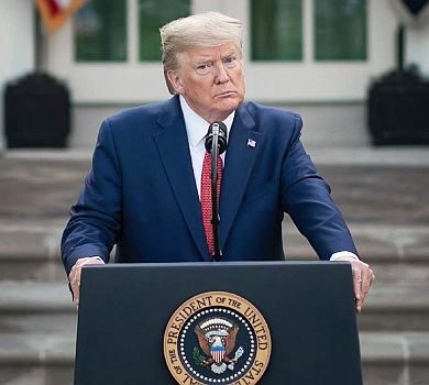 Шахрай, жаднюга, син соціопата: що розповіла про Дональда Трампа його племінниця в скандальній книзі