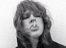 Іменинниця Зіанджа показала себе новонароджену та зареклася працювати з 1+1