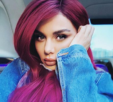 Нарешті разом: Седокова в Туреччині розтанцювалася з обома дочками. ВІДЕО