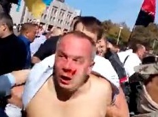 Як Шуфрич давав та діставав стусанів у різні роки. ВІДЕО