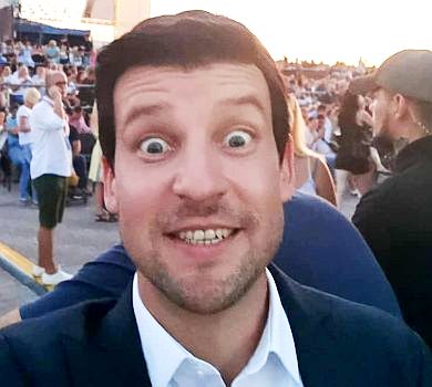 Зе-перука, президент не по дівчатах та стосунки з Богданом: як 95 Квартал уперше про Зеленського гуморив