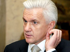 Литвин втратив дітей, а тепер ігнорує жінок і мріє про онуків