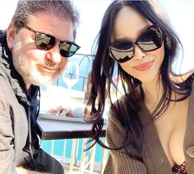 Нова дружина 58-річного Цекала показала ФОТО з італійського медового місяця