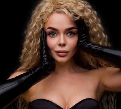 Несіть детектор: Гросу відповіла, чи робила аборт, ринопластику та груди