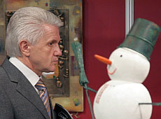 Брат Ющенка, Литвин та Ульянченко під кам‘яним фалосом і Тимошенко з гарбузом