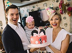 Блохіна показала дочку з дідусями та обмовилася про сина. ФОТО