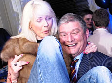 Червоненко тягав дружину, а Окунська прийшла з новим чоловіком