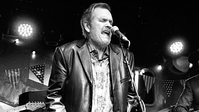 Володар Греммі Міт Лоуф помер на 75-му році життя