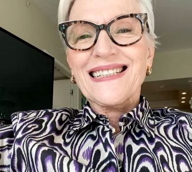 Як тобі таке, Ілоне? 72-річна Мей Маск освоює челенджі в TikTok