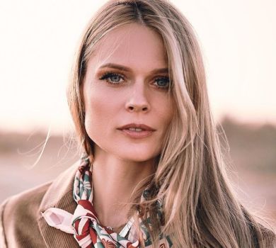 Фреймут замилувала мережу співом молодшої доньки коло ялинки. ВІДЕО