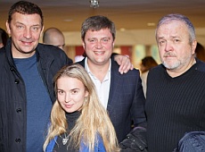 Власник путінського ордена та депутат Геллер сходили на фільм кварталівців