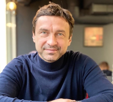 Психувати було ніколи: Ващук 15 днів провів із дітьми в підвалі в Гостомелі