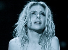 Кароль завела кримінальну справу на банк, який вкрав її гроші