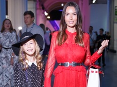 Заліщук, Дімопулос і Ющенко з донькою засвітилися на Тижні моди