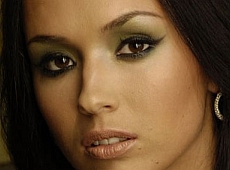 Усе про нову дівчину сина Ющенка. Фото пасії Андрія у купальнику