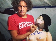 Скрябін про Путіна: Це баба, та й то не справжня, а гумова