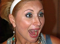 Дружина Тігіпка готова народити від свого Діда Мороза