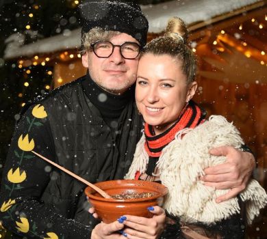 Матвієнко замилувала різдвяним фемілі-луком із доньками та кумедним Мірзояном у повітрі 