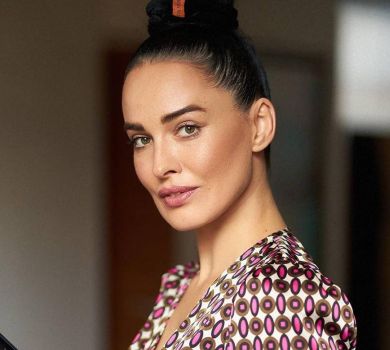 Різанула 50%: Астаф'єва показалася після стрижки. ФОТО