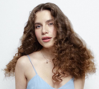 Люблю фліртувати з усіма: Соловій згадала, як у школі була коханкою, та розказала, які стосунки їй подобаються