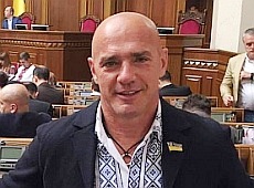 Депутата-роллс-ройса підловили за переглядом порно у Раді. ВІДЕО