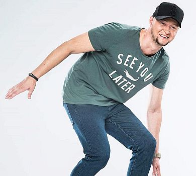 Спасіба зарядкє: Хливнюк похвалився м'язистим торсом. ФОТО  