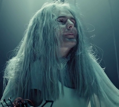 Muse представили кліп, знятий у Києві та з українською акторкою (але ви її не побачите). ВІДЕО