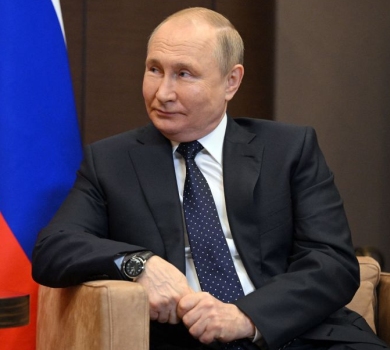 Донька путіна витрачає $ тисячі на вампірські б'юті-процедури у Німеччині - ЗМІ