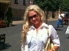 Бужинську потягнуло у місто її дитинства. ФОТО