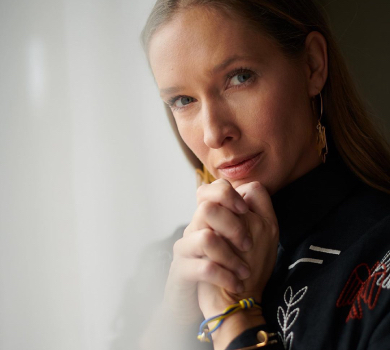 Війна не вибирає: Осадча, Єфросиніна, Ребрик та інші зірки відреагували на обстріл Києва у День захисту дітей