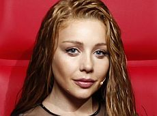 Кароль показала, як вчить сина грати на піаніно. ВІДЕО