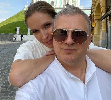 Горбунов розповів, де під час війни перебувають їхні з Осадчою діти, і що він думає про візовий режим для росіян