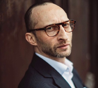 Злочини ми не пробачимо: Міша Крупін українською заспівав про рідний Харків. ВІДЕО