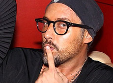 Коляденку скосили три роки і подарували гумового друга