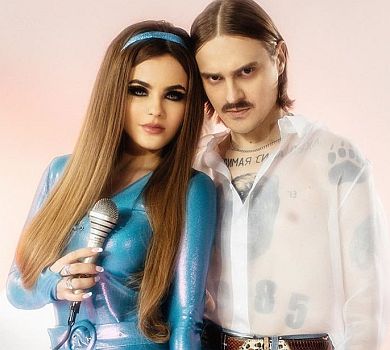 Карантинобачення-2020: солістка Little Big підірвала мережу кліпом про самоізоляцію 