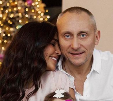 Дімопулос згадала, як її зненацька взяли заміж у джинсах. ВІДЕО 