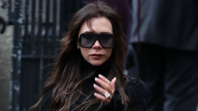 Квітчаста Мосс, Бекхем у чорному і картата Бонем Картер засвітилися на поминальній службі Вів’єн Вествуд