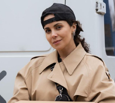 Не можу дозволити собі здатися: Каменських поділилася думками, політавши на гойдалці в горах