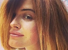 Астаф’єва осідлала тукана та показалася з довгими косами. ФОТО 