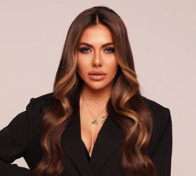 Cтужук розказала, як прокинулася в ліжку з новим бойфрендом, та зізналася, скільки $ тисяч витрачає на побут