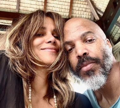 Холлі Беррі відповіла на чутки про своє четверте заміжжя