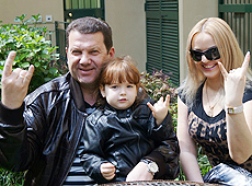 УДАРівець Куніцин потрапив у полон розпусти та засудить дружину?