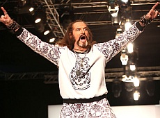 Лоліта звернулася до Обами та показала патріотичну моду з Джигурдою