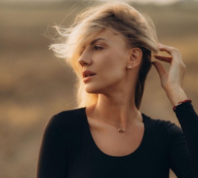 Сонце заплуталось у волоссі: Нікітюк замилувала атмосферними фото