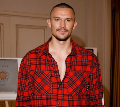 За багатьма ознаками та складовими: Цимбалюк пояснив, що приваблює його в дівчатах