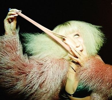 Прибулицю Лободу в леопардовому купальнику з’їли ковбої. ВІДЕО