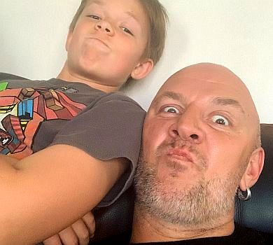 Весь у тата: Потап похвалився 10-річним сином репером і випускником