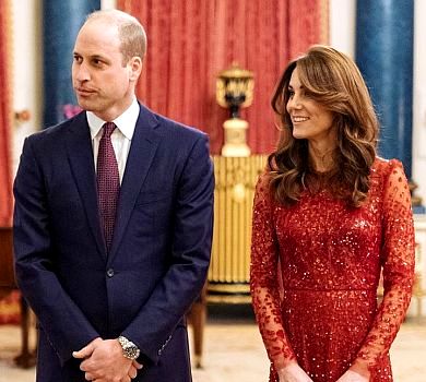 Міддлтон вбралася в червоні блискітки, а принц Вільям згадав, як їй освідчувався