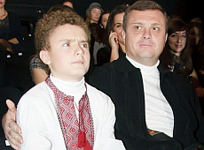 Fashion Week: До куми Кучми злетілася регіональна братія